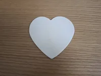 5001 חיתוך לב דק 2 מ"מ גודל : כ 9 ס"מ